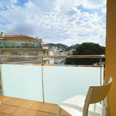 Turissa 2* Тосса-де-Мар